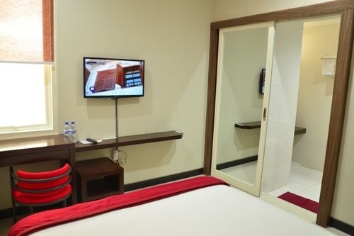 Chiaro Hotel Syariah Sidoarjo Exterior foto
